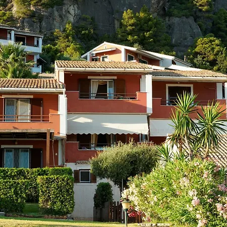 Pelago Seafront House